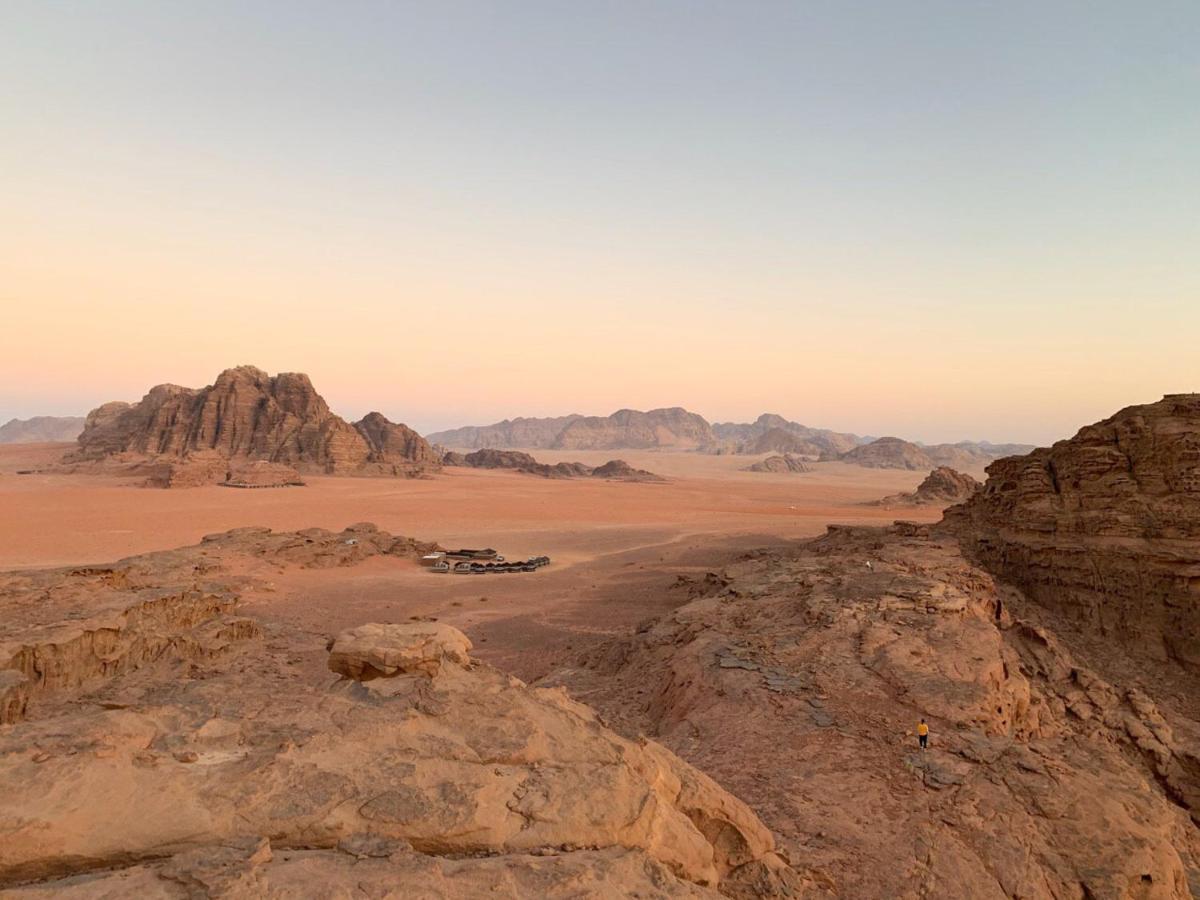 Wadirum Sunset Camp Hotel วาดิรัม ภายนอก รูปภาพ